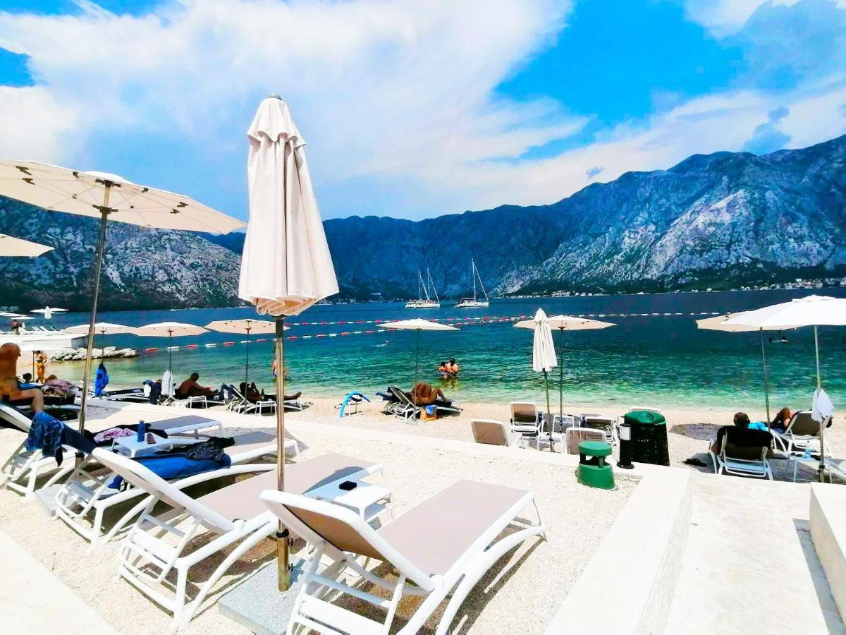 Bay Of Kotor View Apartment With Pool Prcanj Exterior photo
