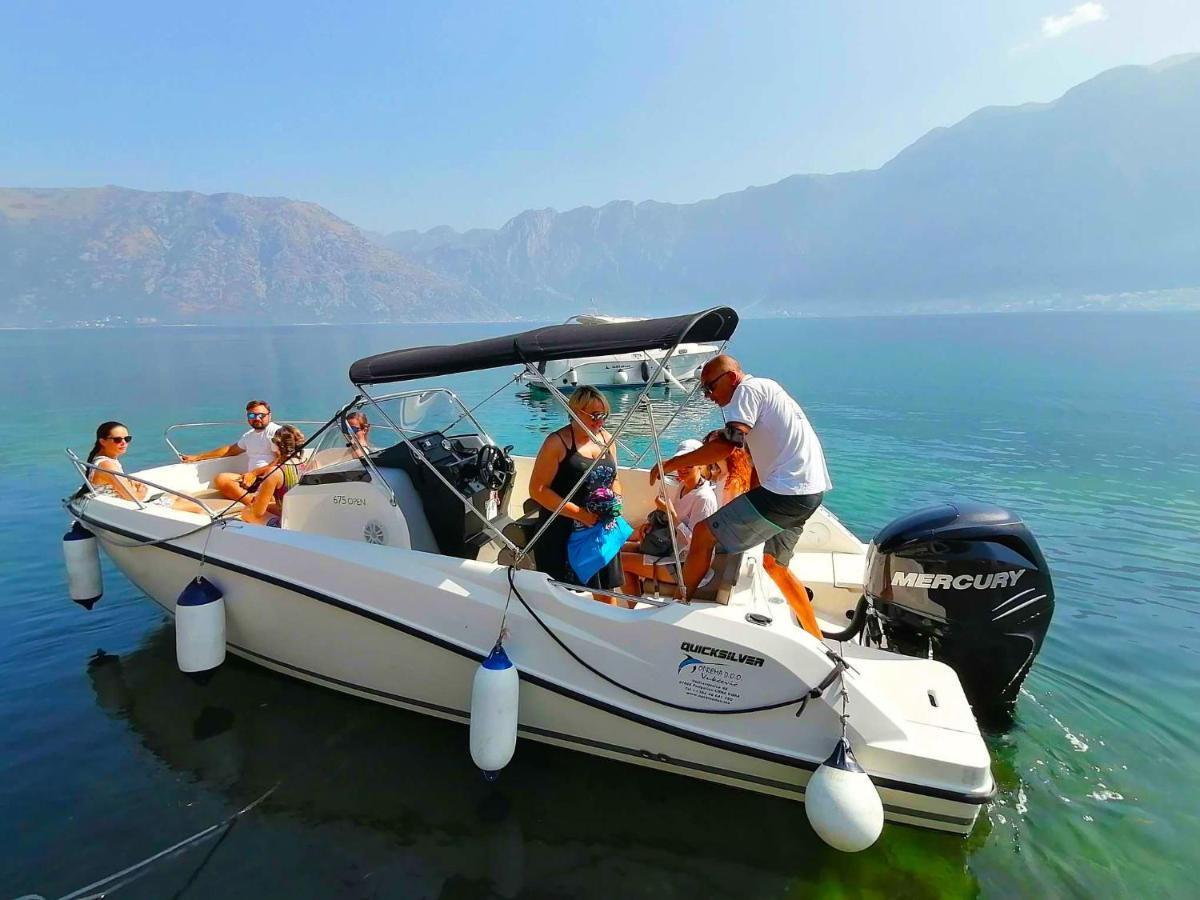 Bay Of Kotor View Apartment With Pool Prcanj Exterior photo